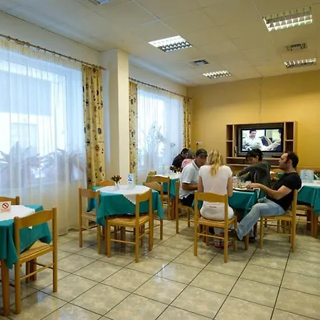 Отель Avra Волос